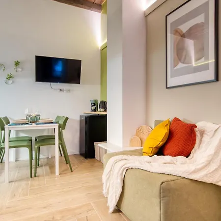 Near the Duomo, Mini Suite Navigli-2